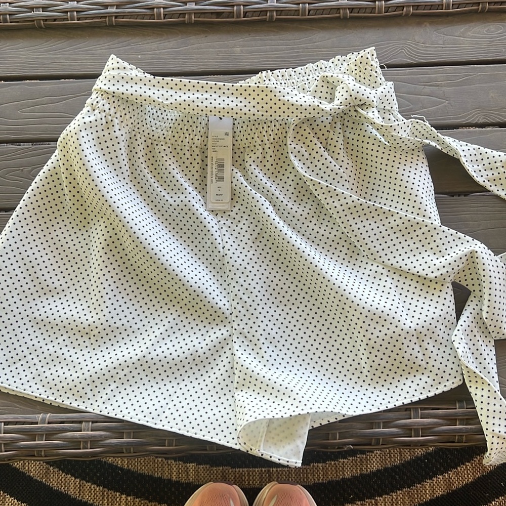SUMMER SALE!!   BUNDLE AND SAVE BIG!!! NWT Alice + Olivia shorts